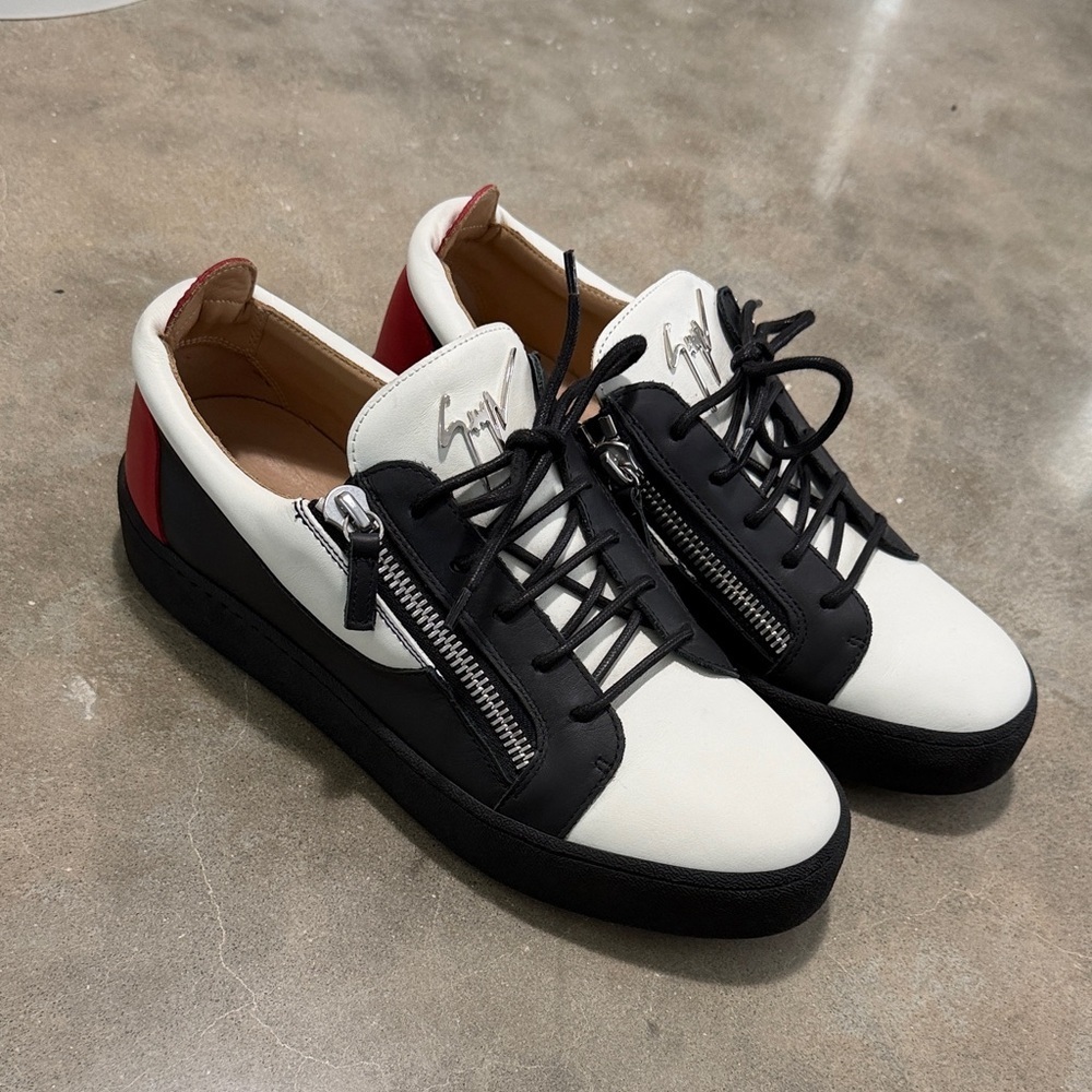 Giuseppe Zanotti Maylondon Leather Low-Top Sneakers Red, Black and White - Picture 6 of 10